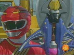 Red Ranger powers up the Jungle Sword